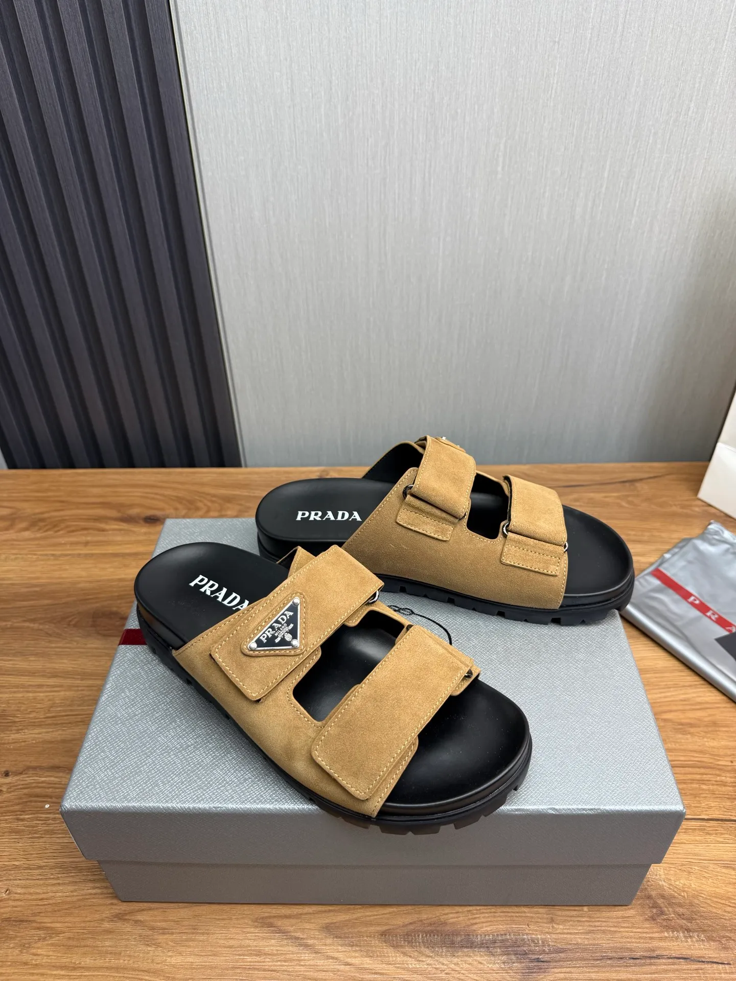 Men's shoes 💰440💰 ＰＲＡＤＡPrada - popular men's slippers hot sale 🔥 🩴Official website one to one production 38-45 sizes 45 46 🉑️Customized!